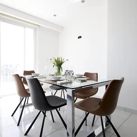 Luxurious 3 Bedroom Apartment With Breathtaking Views - Mmai1-1 San Ġiljan Kültér fotó