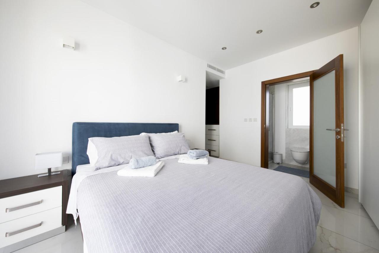 Luxurious 3 Bedroom With Breathtaking Views - Mmai1-1 Apartment Saint Julian's